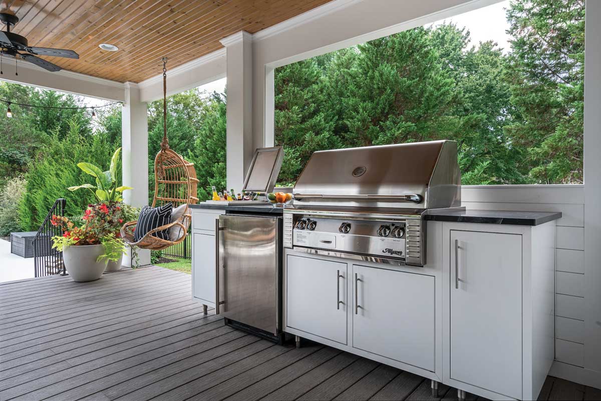 Challenger Designs Custom Cabinetry Outdoor Kitchen