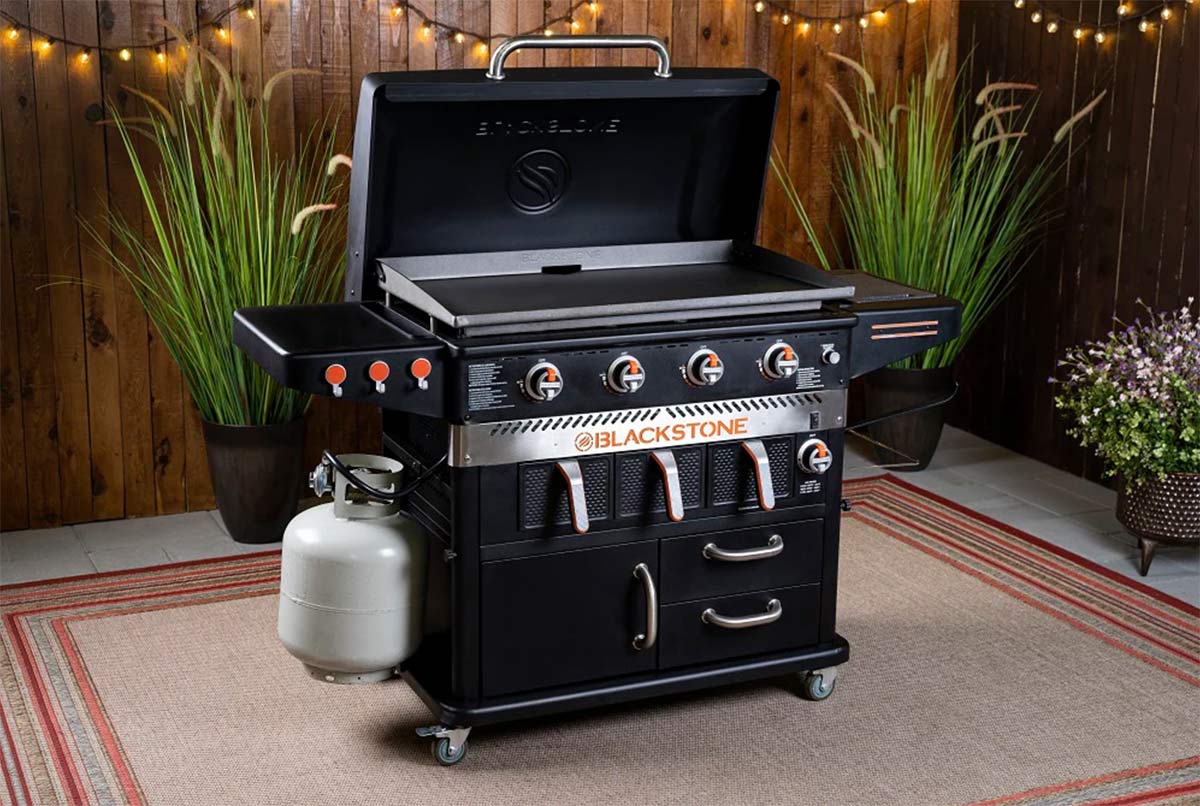 blackstone economy 36 inch liquid propane griddle with air fryer cabinets