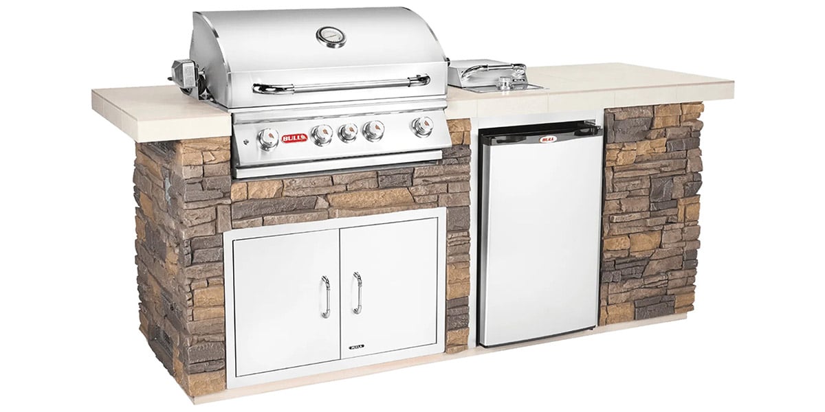 bull grill island with faux rock finish