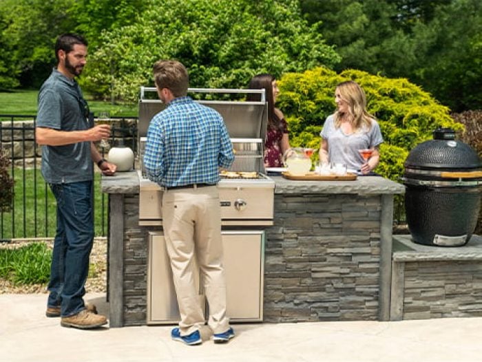Enjoying-6ft-Grill-island-2.jpg