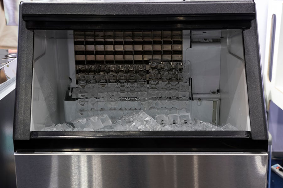 free standing ice maker for outdoor kitchen