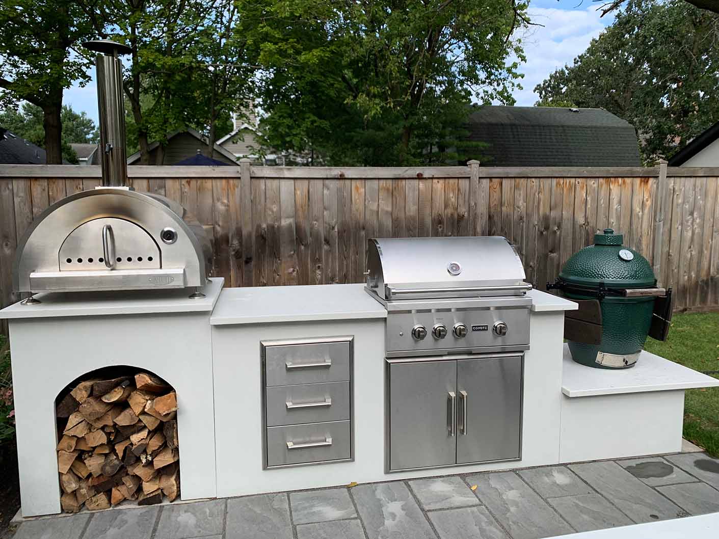 Contemporary style luxury outdoor kitchens have clean lines