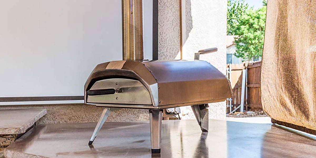ooni pizza oven on outdoor kitchen countertop