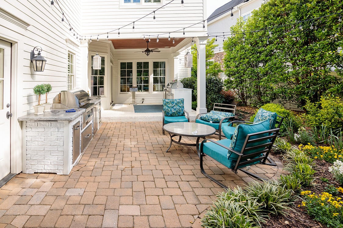 reclaimed-brick-outdoor-kitchen-on-patio-with-built-in-pellet-grill-48.jpg