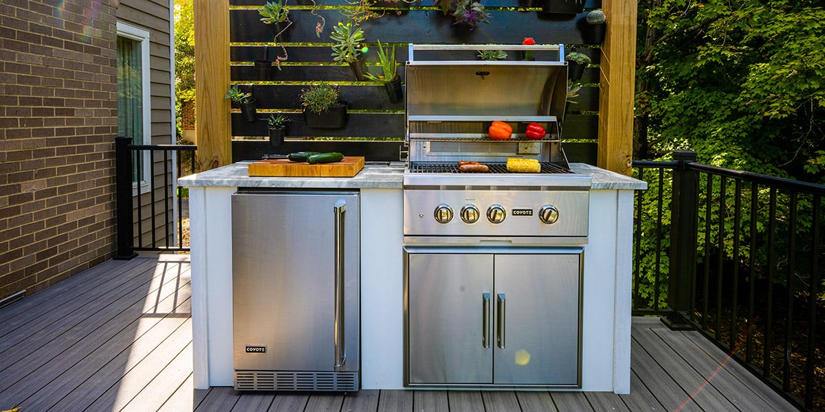 rta outdoor kitchen with modern concrete bright finish