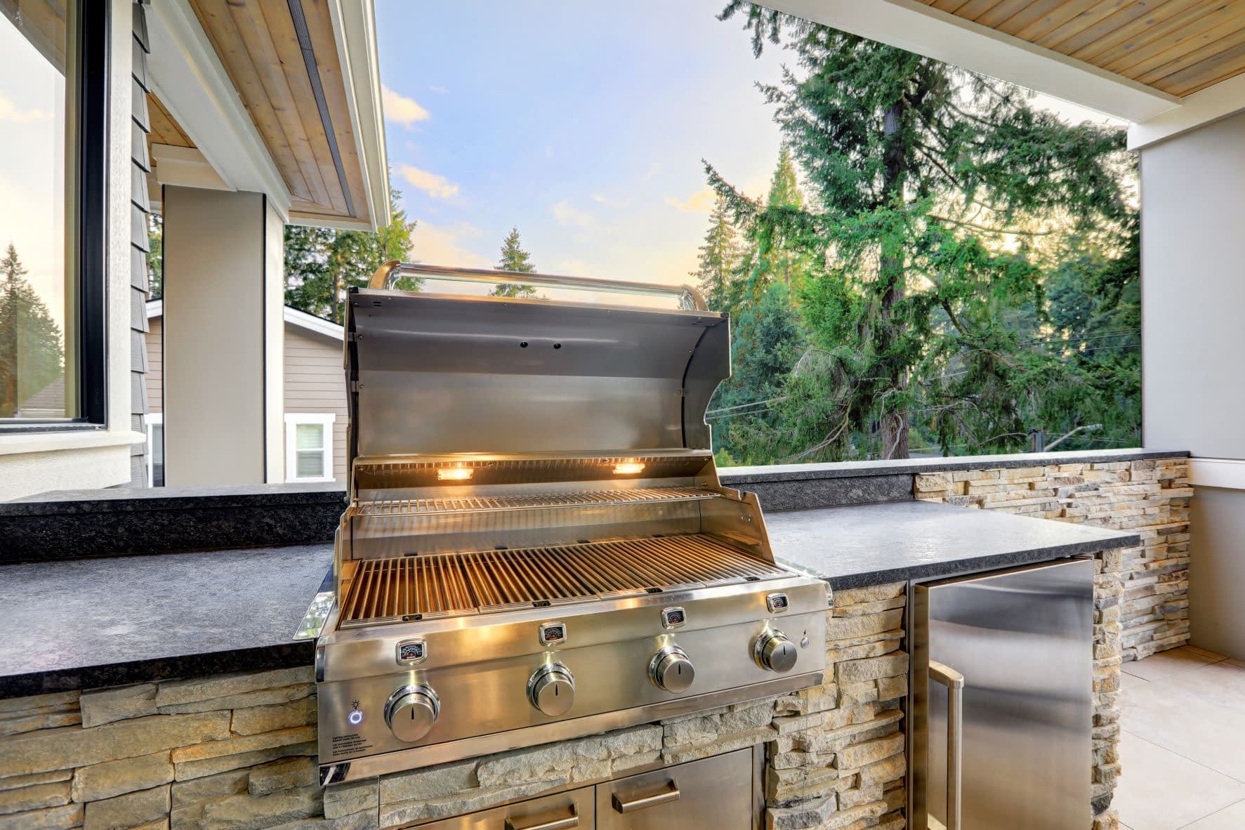 Ready-To-Finish DIY Outdoor Kitchen System under Pergola Room