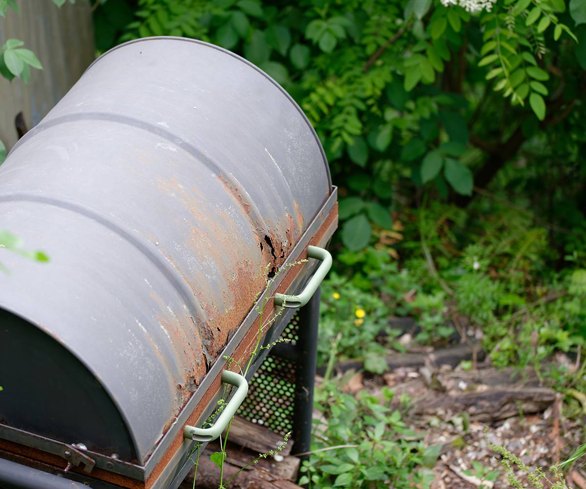 rusting grill made out of 430 stainless steel
