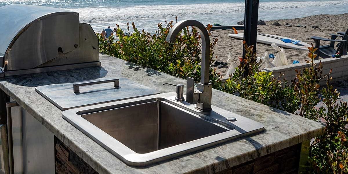 sink in outdoor kitchen