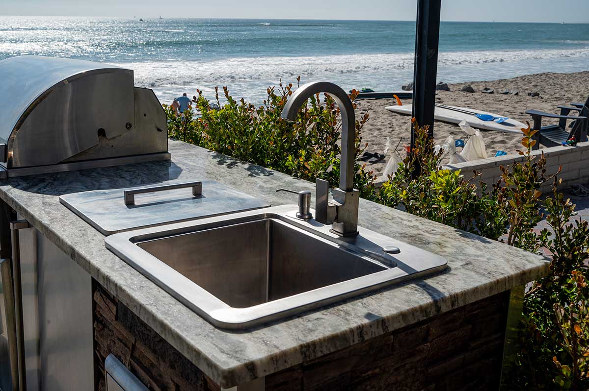 sink in outdoor kitchen