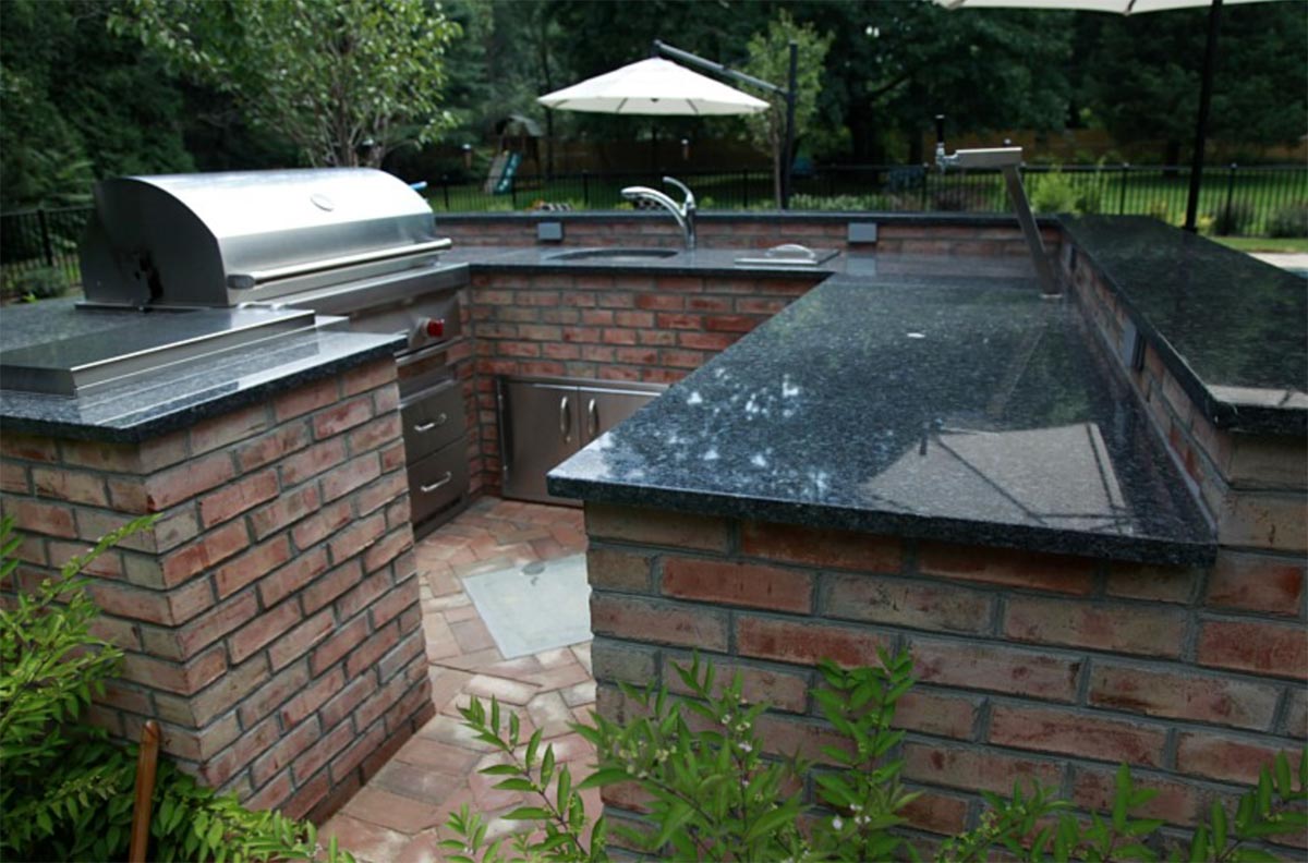 sivilli outdoor kitchen