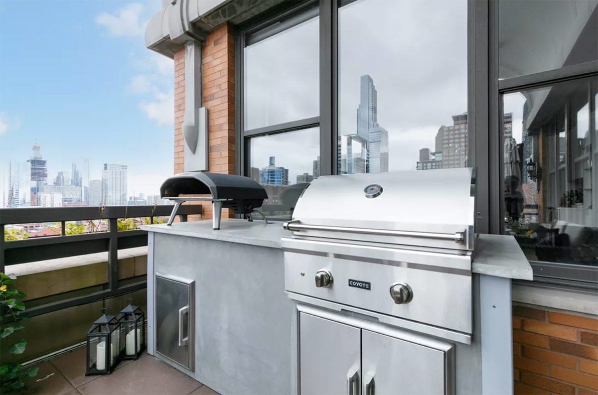 small built in grill in new york