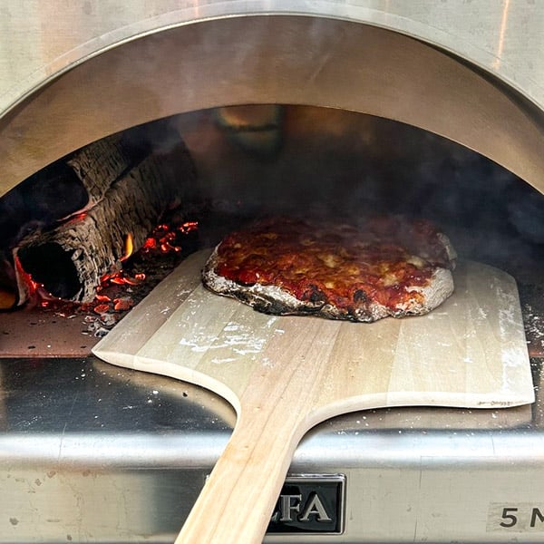 small pizza in alfa pizza oven