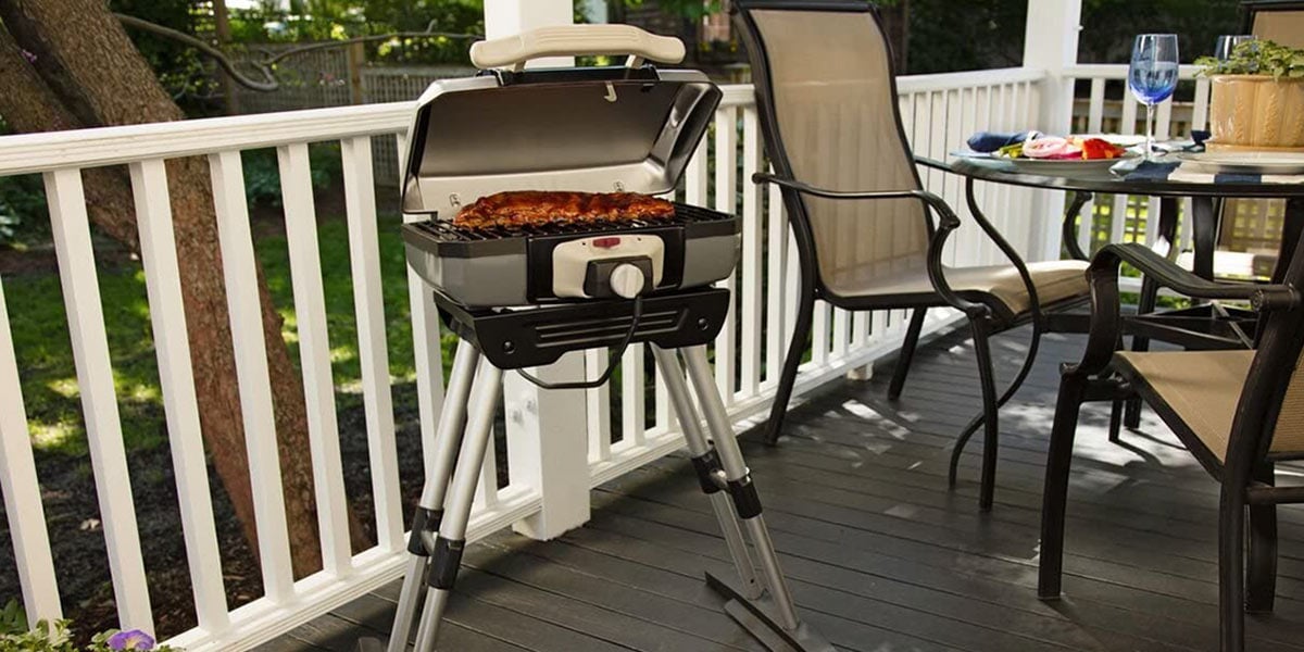 standalone cuisinart electric grill on deck