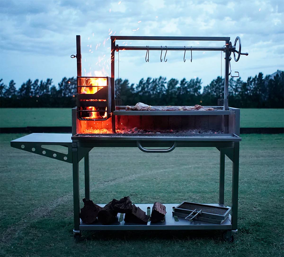 Tagwood bbq freestanding Argentinian grill