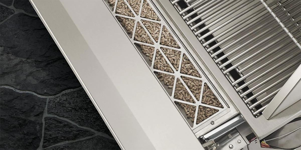 Twin Eagles pellet grill pellet hopper